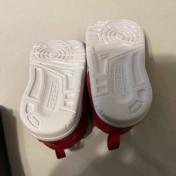 Shoes - Picture 2 of 2